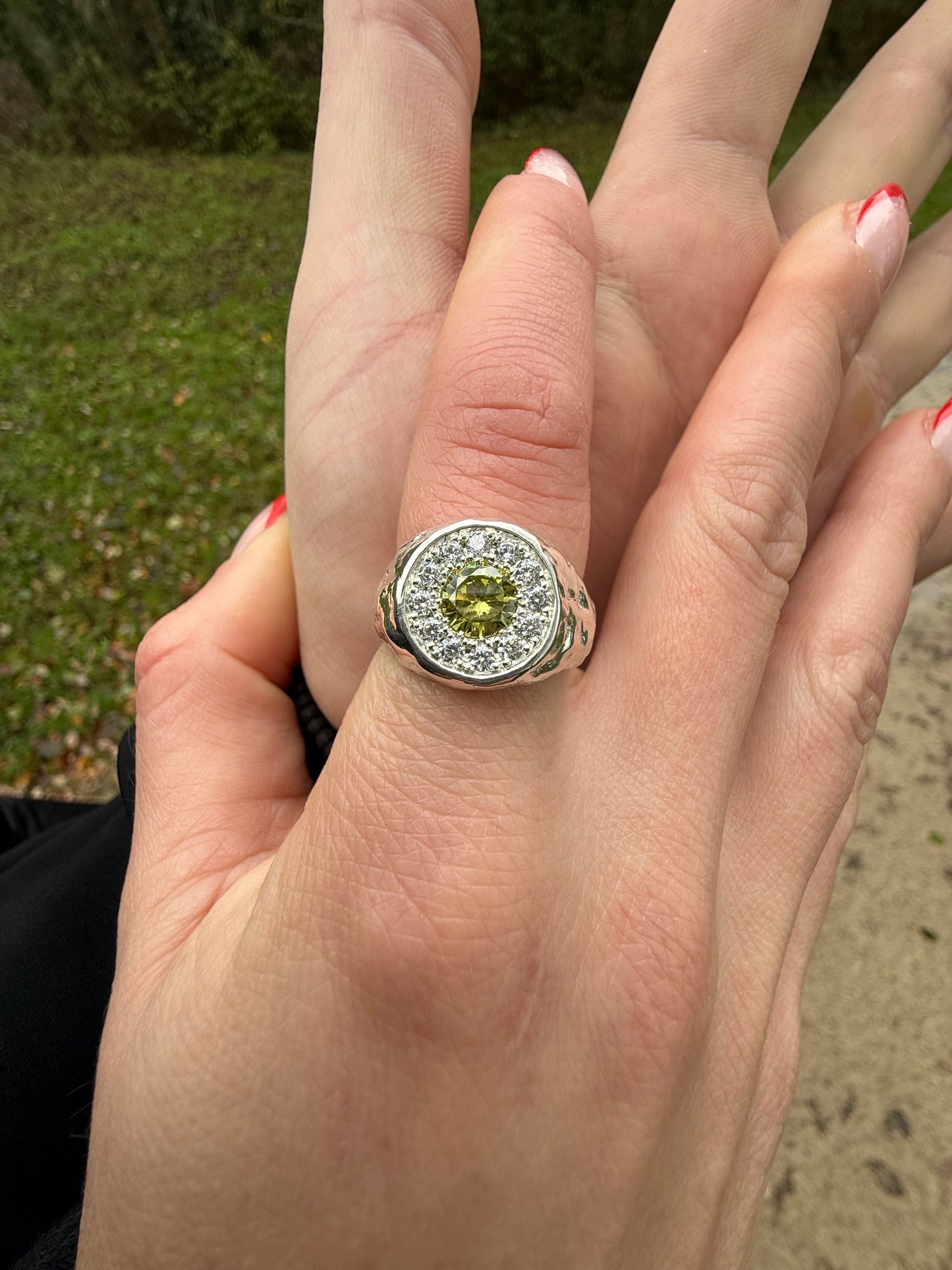 Brutus entourage olive