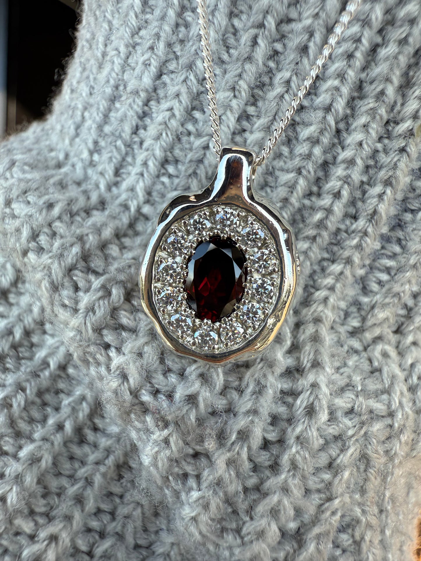 Pendentif Grenat Naturel