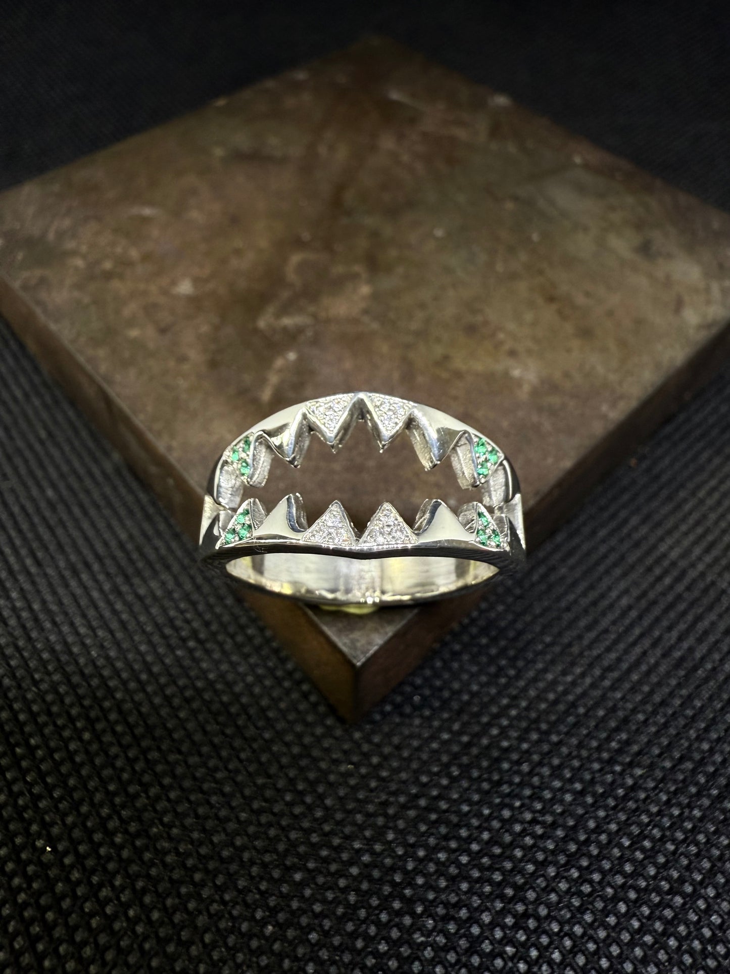 Shark Ring Verte et Blanche