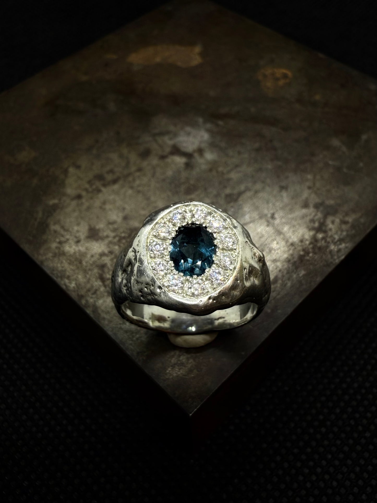 Chevalière Brute Topaze