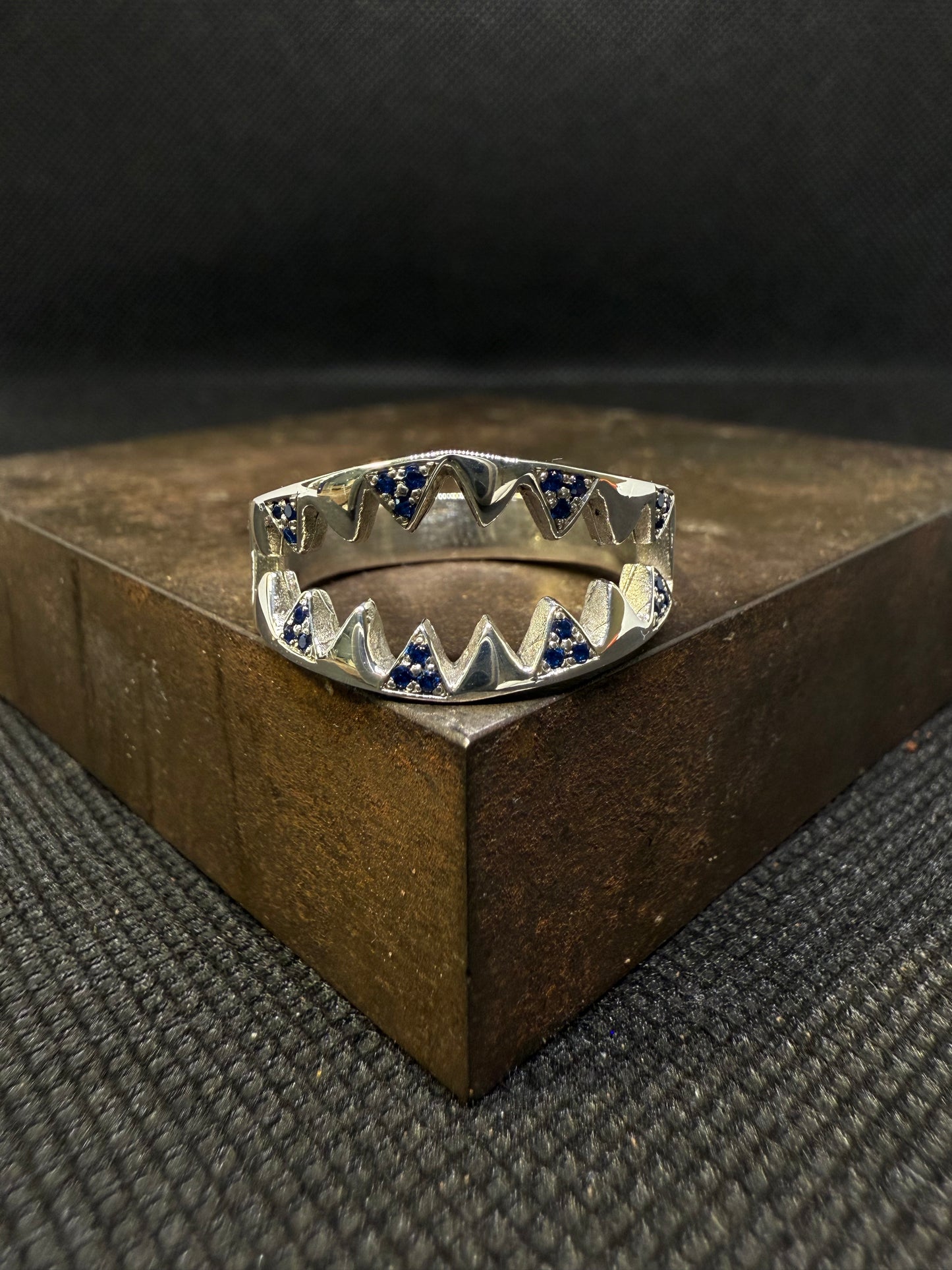 Shark Ring bleu