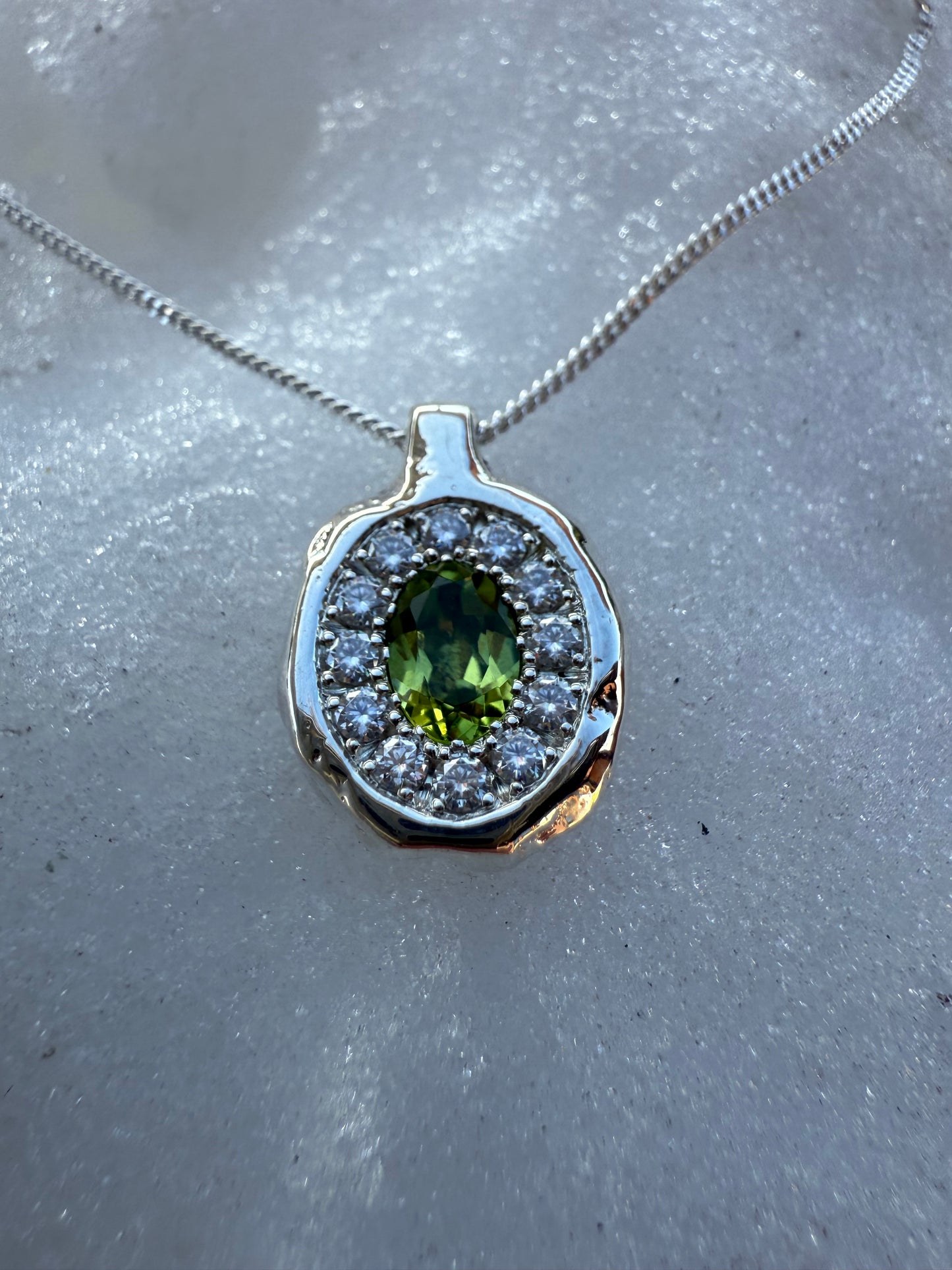 Pendentif péridot naturel