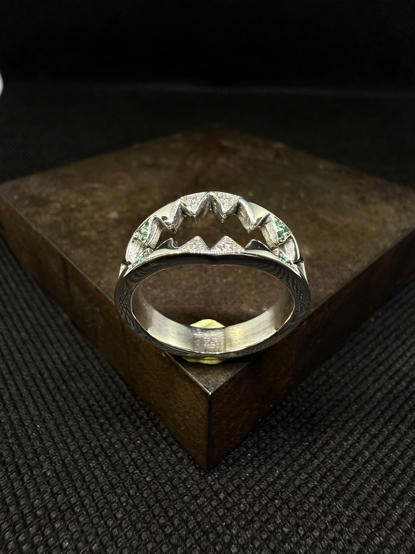Shark Ring Verte et Blanche