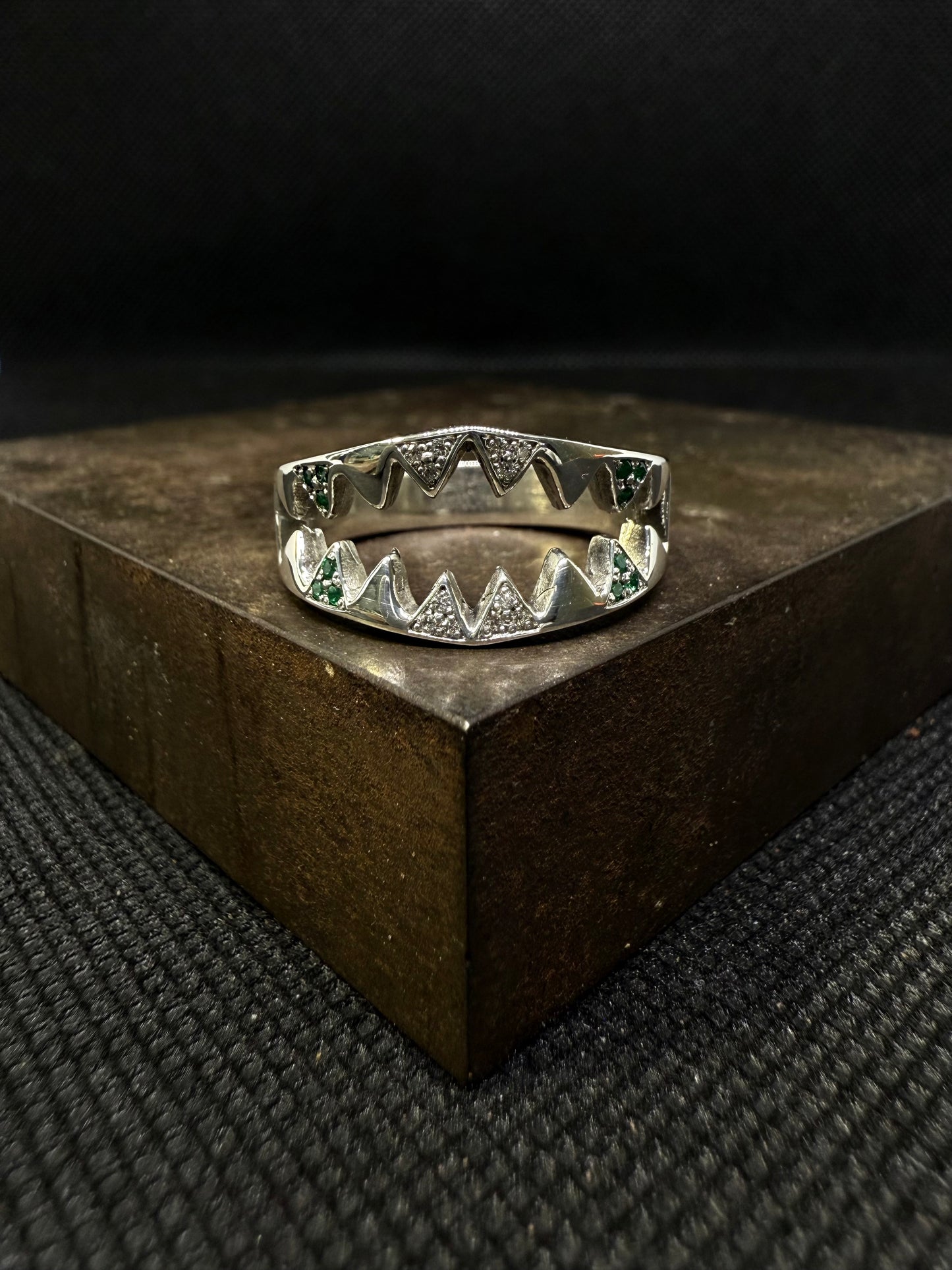 Shark Ring Verte et Blanche